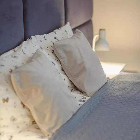 Kana - Stylish Apartment in Kraków Pomorska - Close, WiFi, Smart TV-3